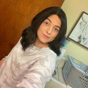 Meet your Posher, Caroline